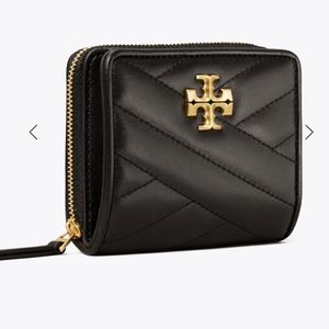 Tory burch bi fold wallet
